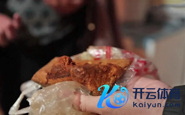 △ 一个博主实地侦察了臭猪肉，并品味了这种好意思食，图源@探索吧芋圓